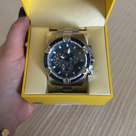 Invicta Bolt Mens Quartz 52MM Stainless Steel Wristwatch - Picture 5 of 11